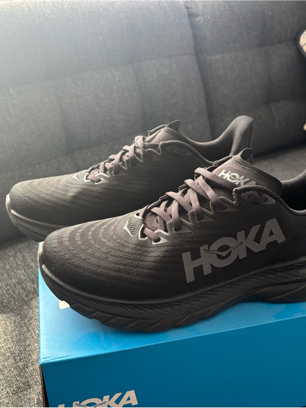 HOKA Mach 5 Men’s 10.5 D All Black Running Shoes 1127893 W/ Box - Like New - Picture 4 of 6